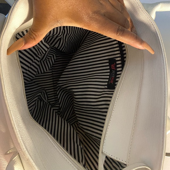 Beautiful and large shoulder bag. - Picture 6 of 6